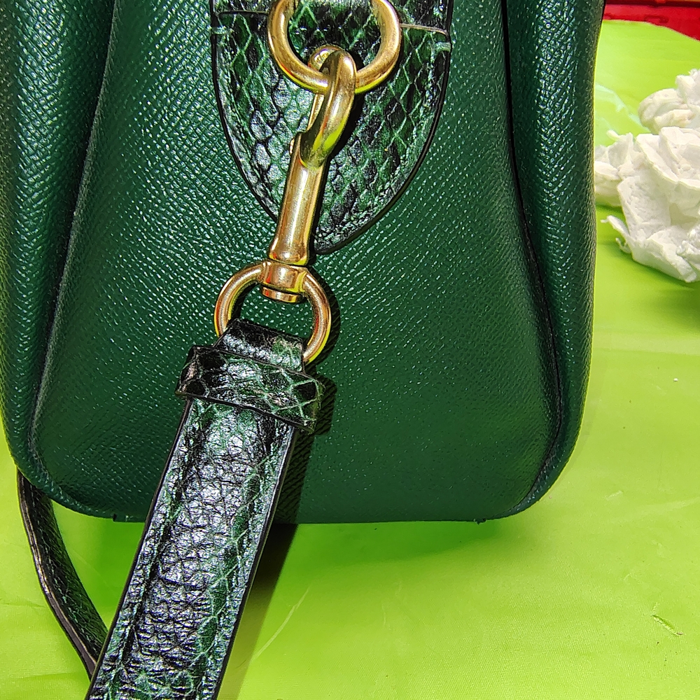 Coach Green Leather Handbag - Picture 12 of 15